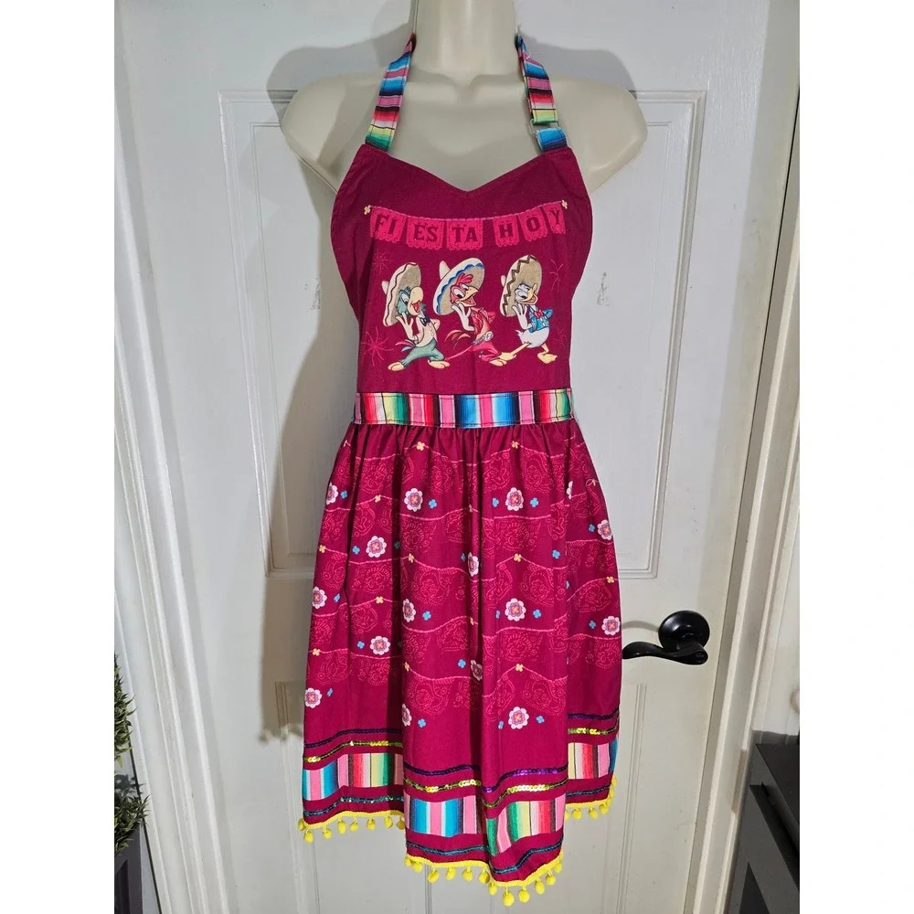 Disney Parks Three Caballeros Fiesta Hoy Apron Donald Duck Jose Panchito Pink OS